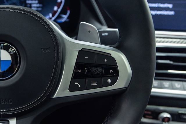 Used 2020 BMW X6 M50i w/ Executive Package image 15