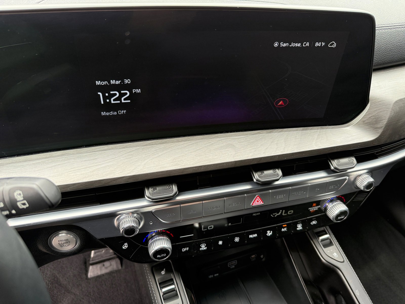 Certified 2025 Kia Telluride SX X-Line image 12