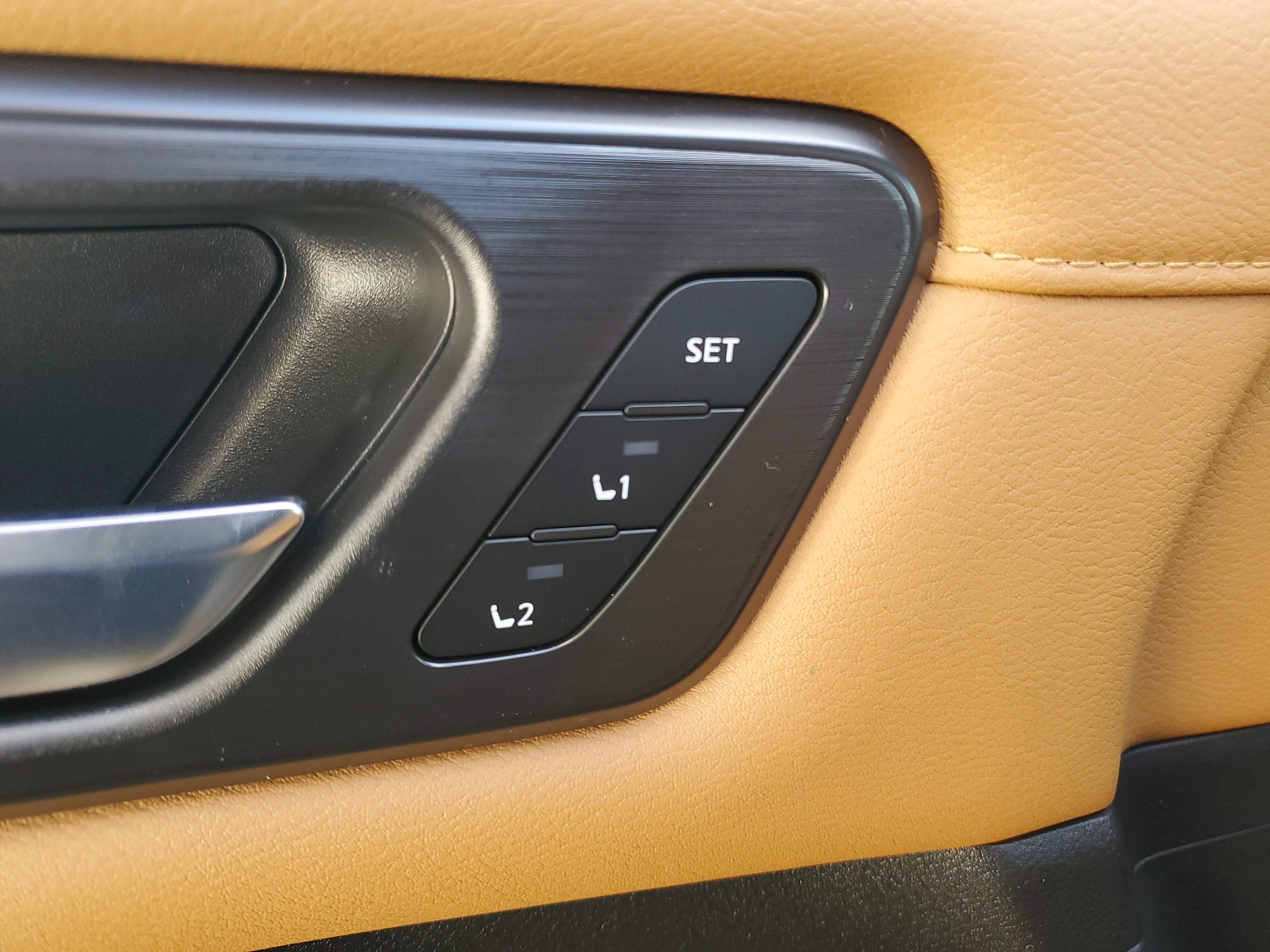 New 2026 Nissan Armada SL w/ Captain's Chari Seat Package image 16