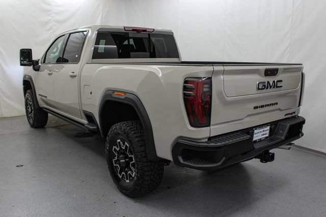 New 2026 GMC Sierra 2500 AT4X w/ LPO, Black Badging Package AWD/4WD image 8