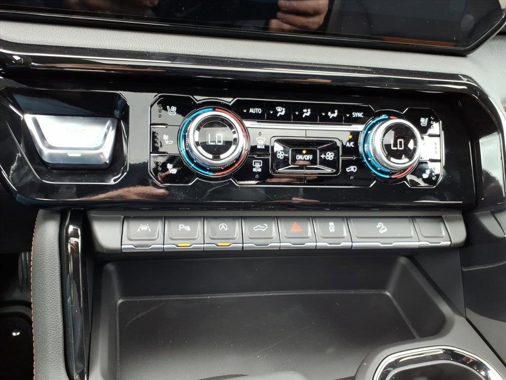 New 2026 GMC Sierra 1500 AT4 w/ AT4 Premium Package image 26