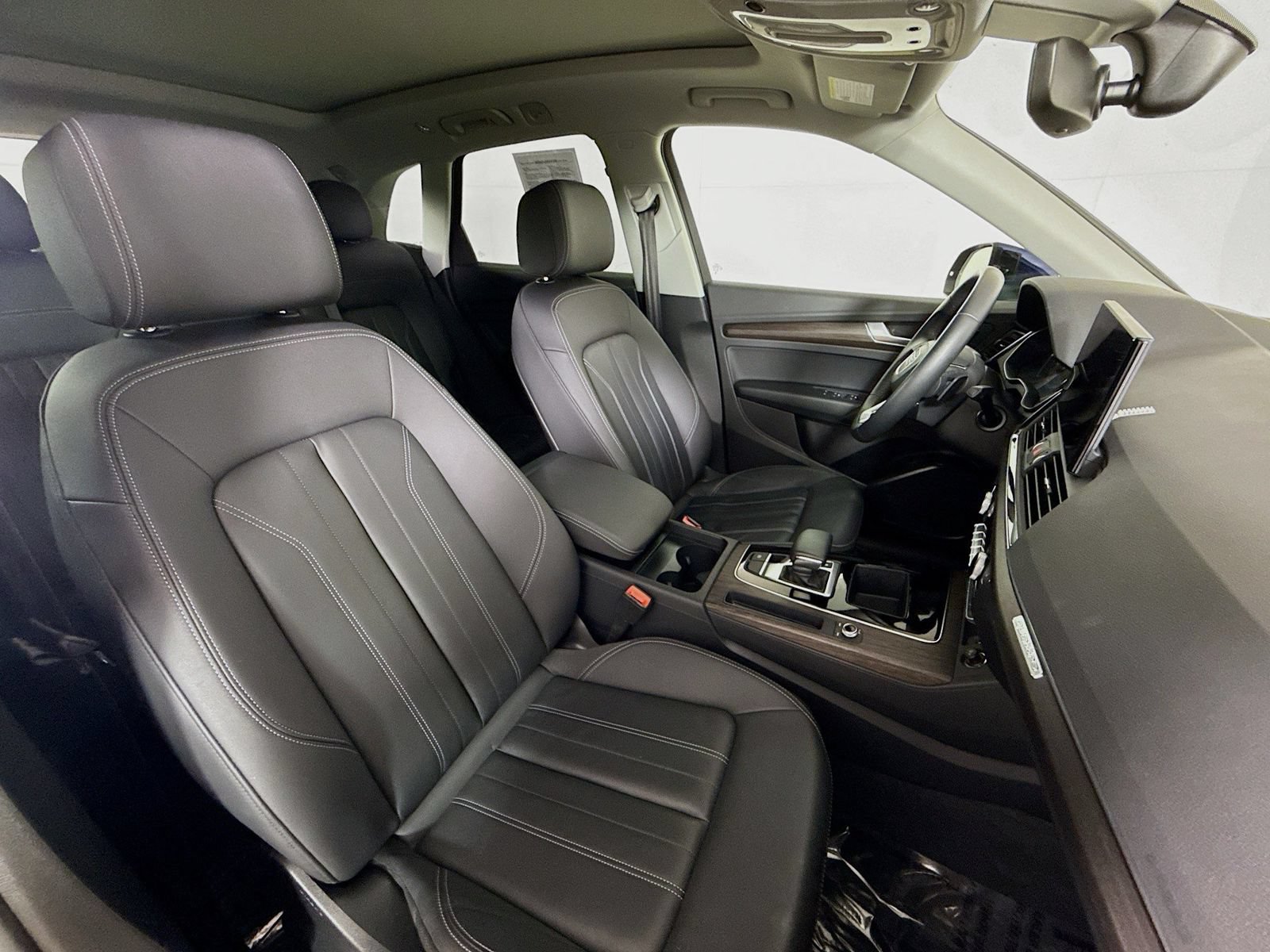 Certified 2023 Audi Q5 Premium w/ Convenience Package AWD/4WD image 26
