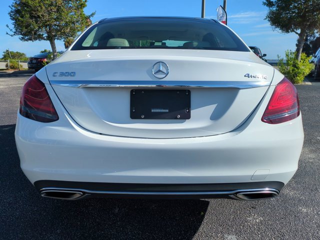 Used 2021 Mercedes-Benz C 300 4MATIC Sedan image 5
