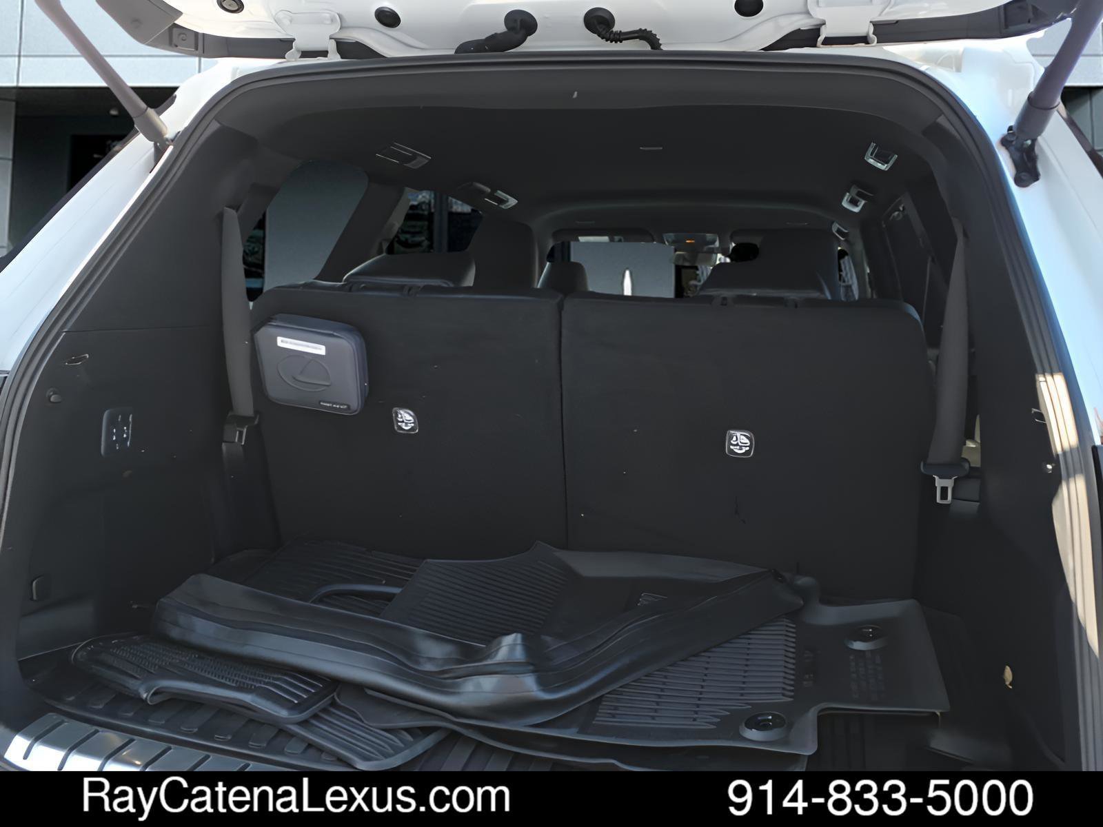 Used 2024 Lexus TX 500h AWD image 22