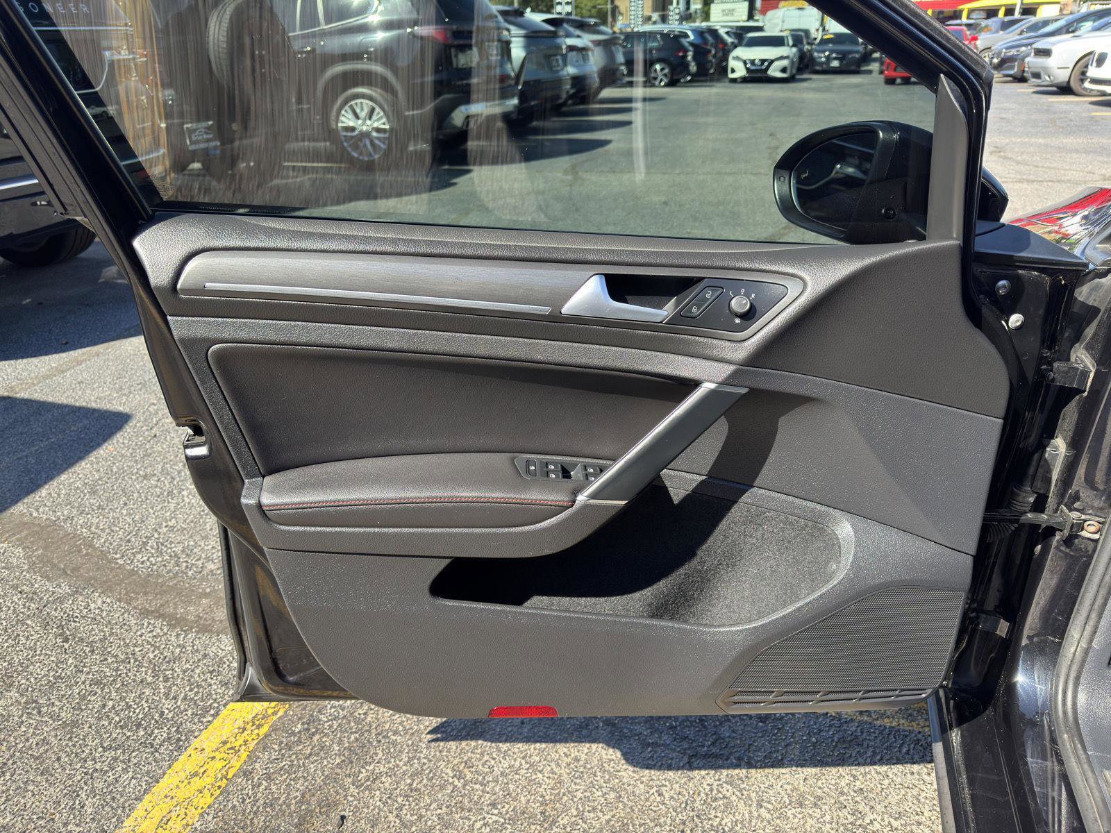 Used 2019 Volkswagen GTI S FWD image 19