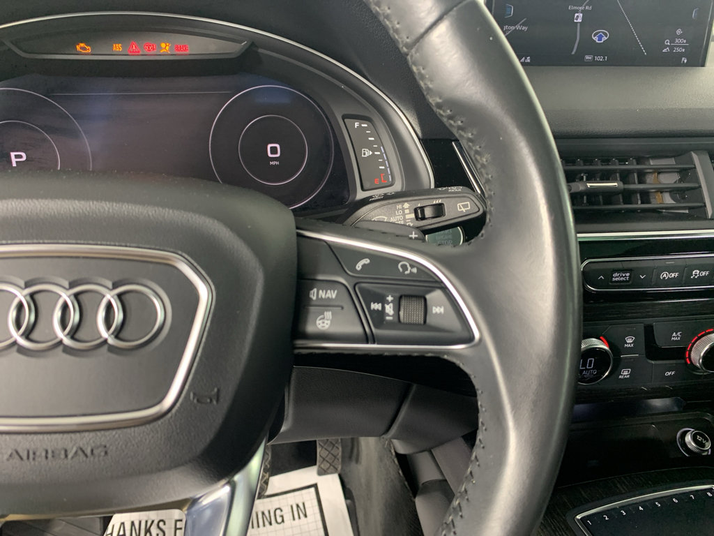 Used 2019 Audi Q7 3.0T Premium image 21