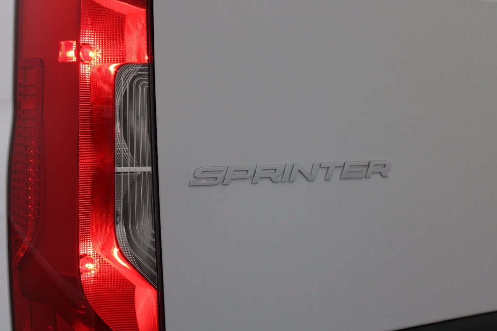 New 2025 Mercedes-Benz Sprinter 2500 image 5