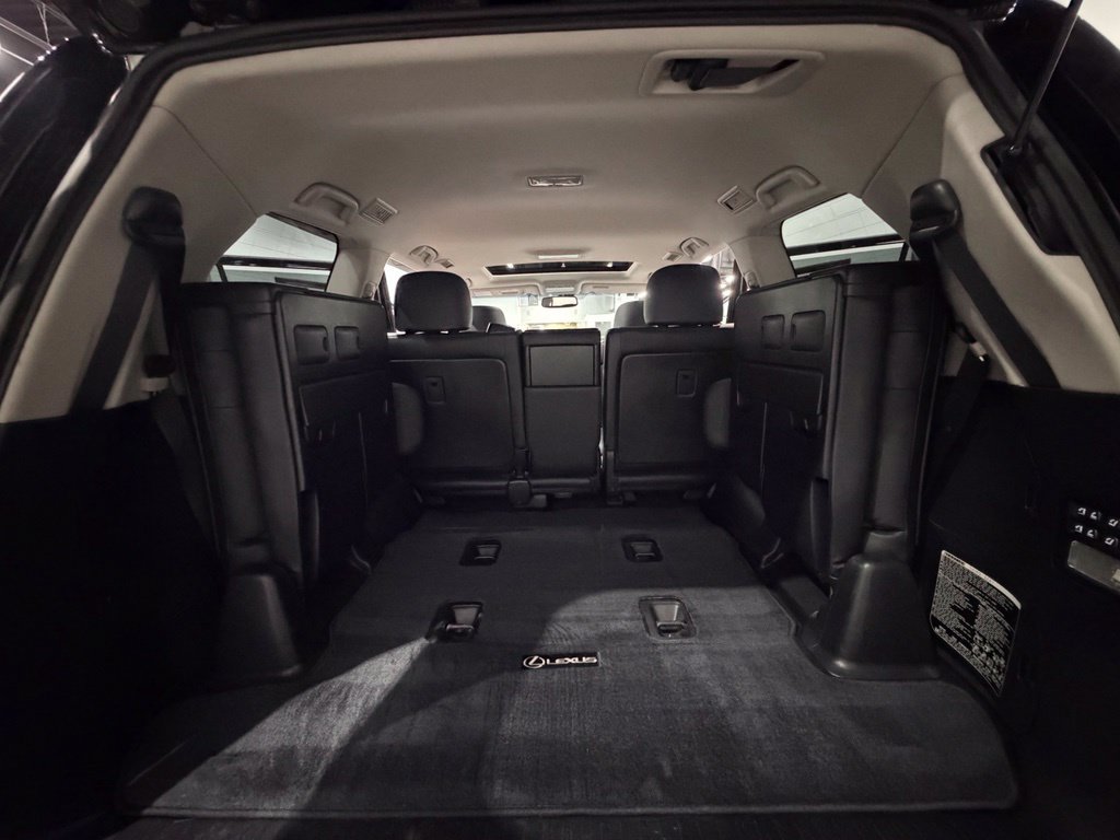 Used 2014 Lexus LX 570 4WD image 63