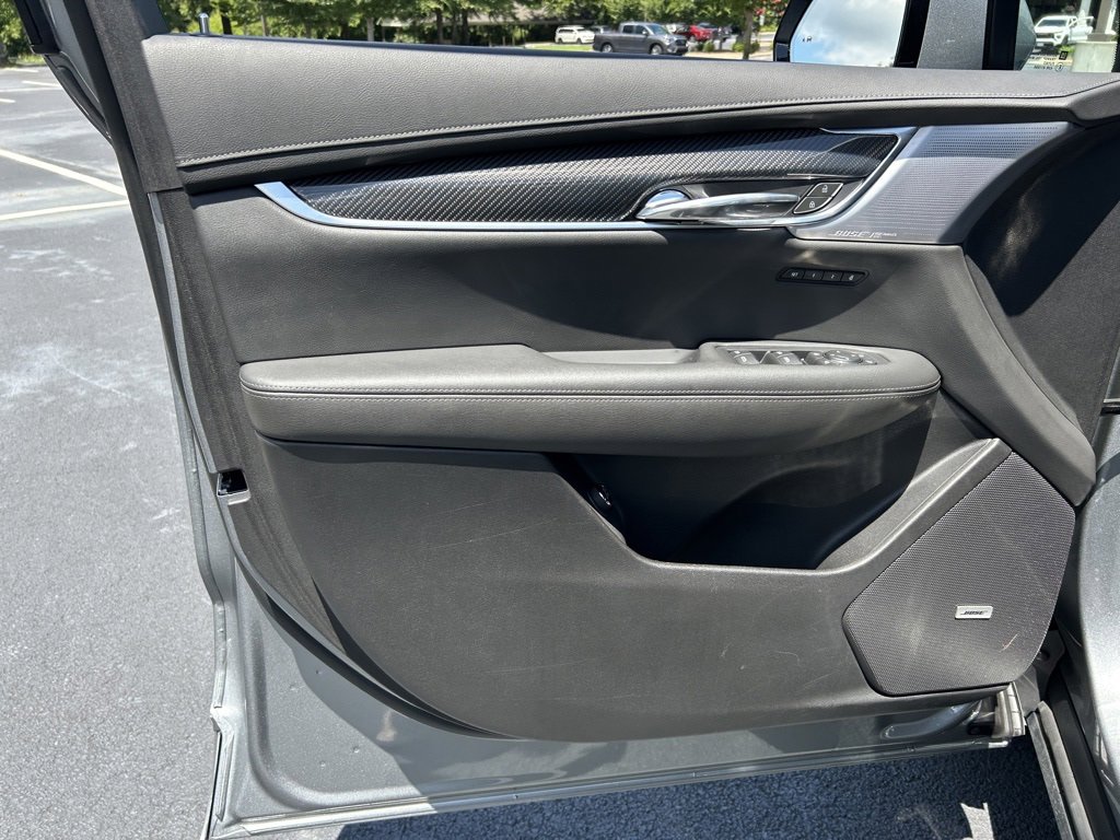 Used 2024 Cadillac XT6 Sport w/ Technology Package image 62