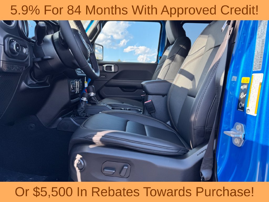 New 2026 Jeep Wrangler Unlimited Sahara AWD/4WD image 15