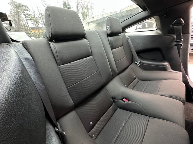 Used 2013 Ford Mustang Coupe RWD image 26