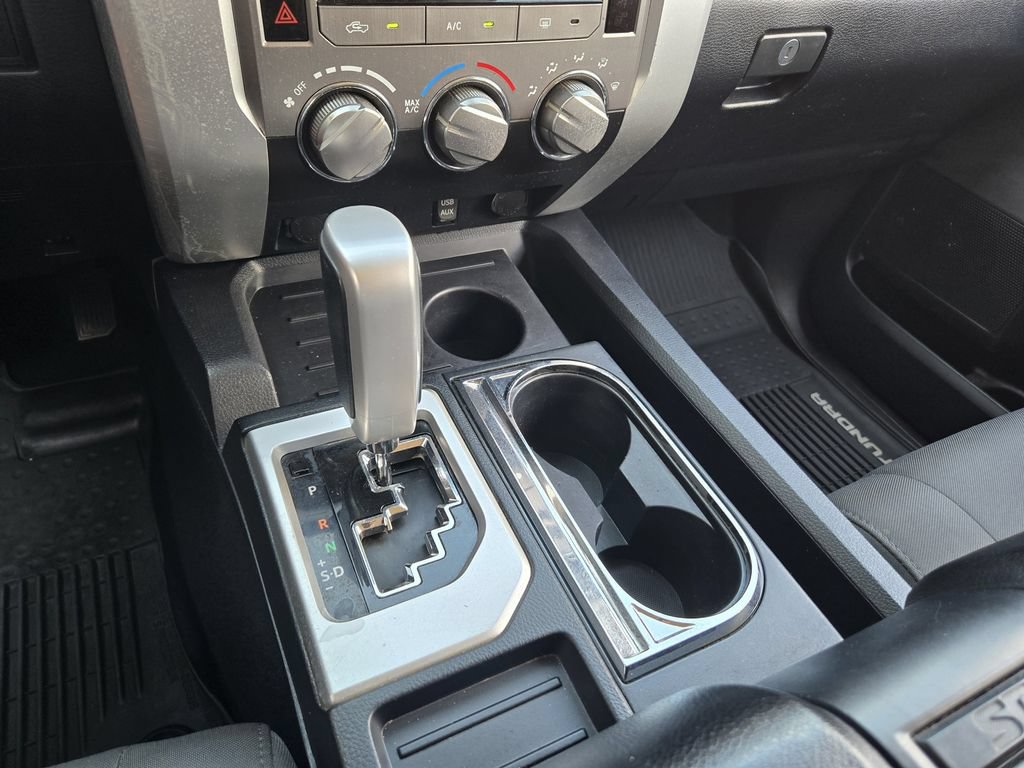 Used 2018 Toyota Tundra SR5 w/ SR5 Upgrade Package RWD image 17