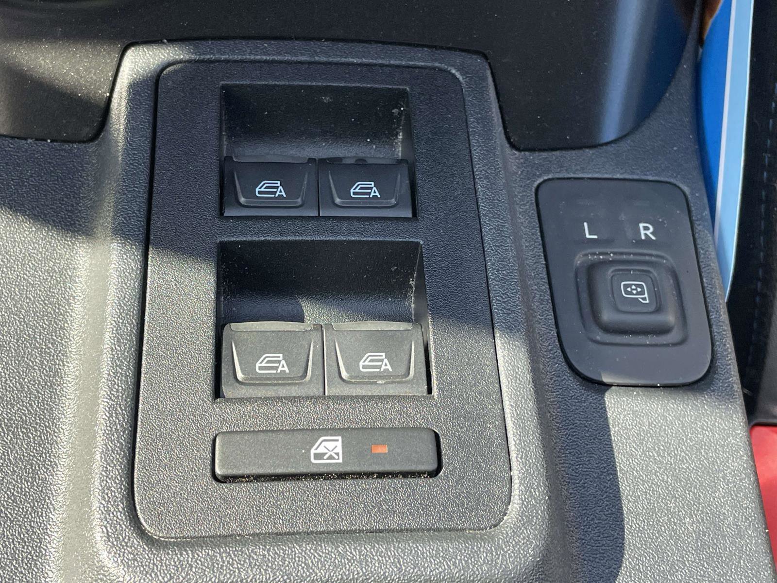 Used 2022 Ford Bronco Wildtrak AWD/4WD image 27