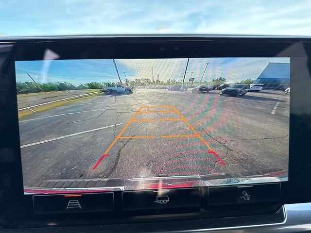 Used 2025 GMC Sierra 3500 SLT image 8