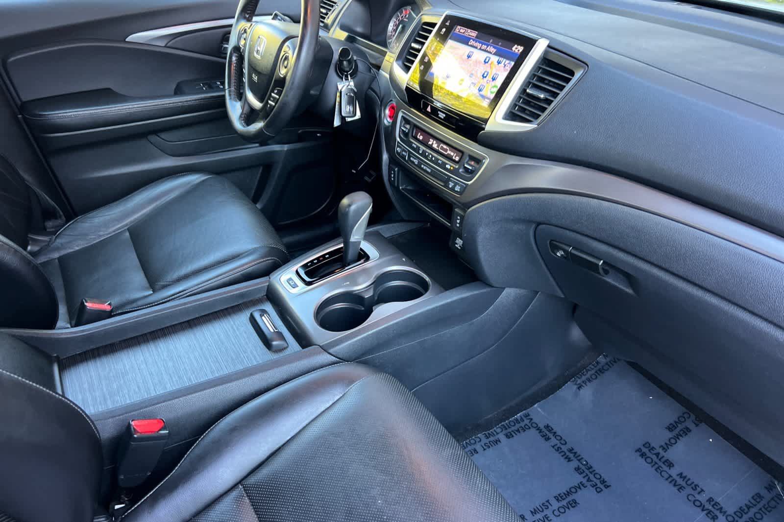 Used 2017 Honda Ridgeline RTL-T image 16