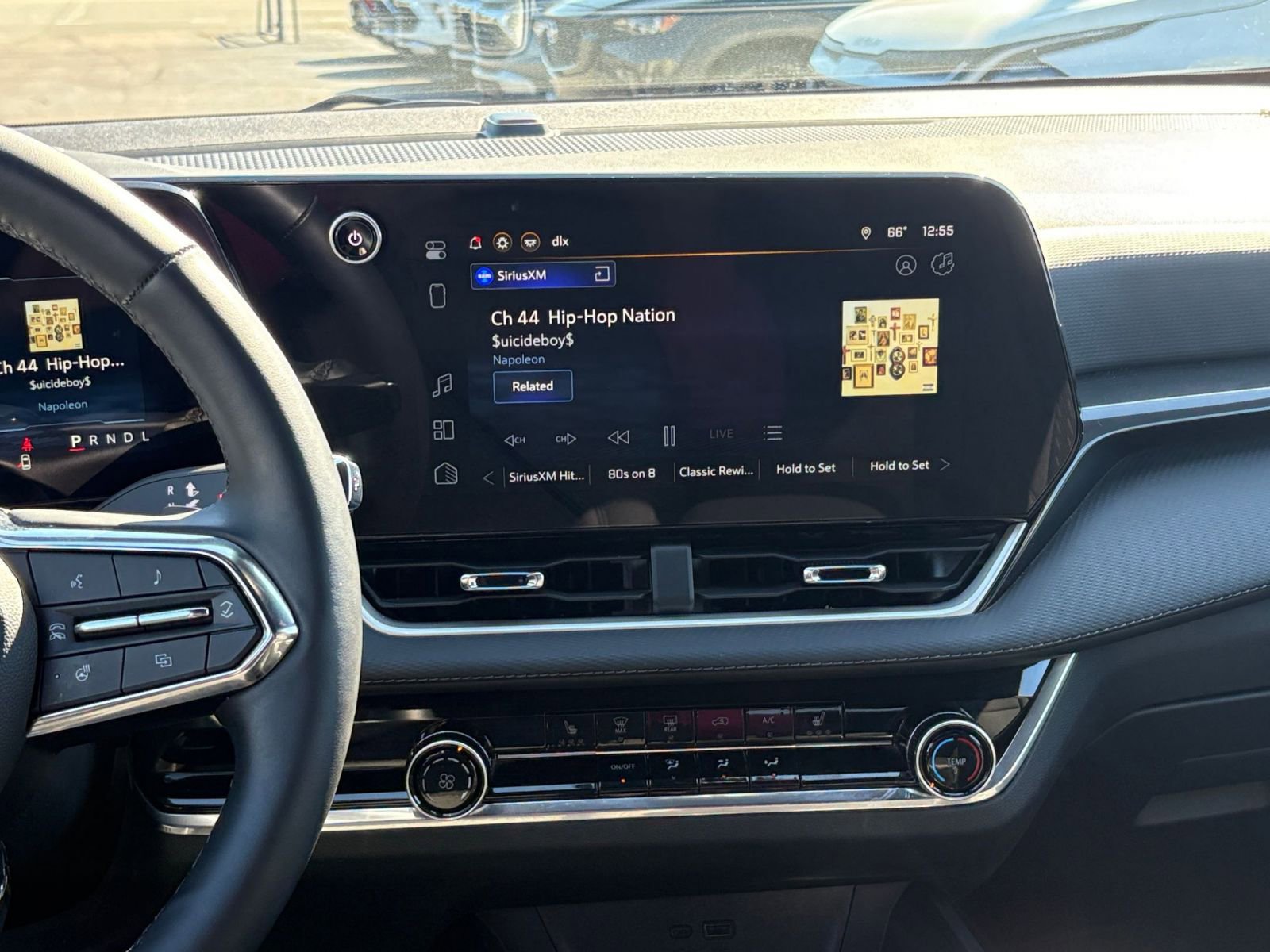 Used 2025 Chevrolet Equinox LT image 18