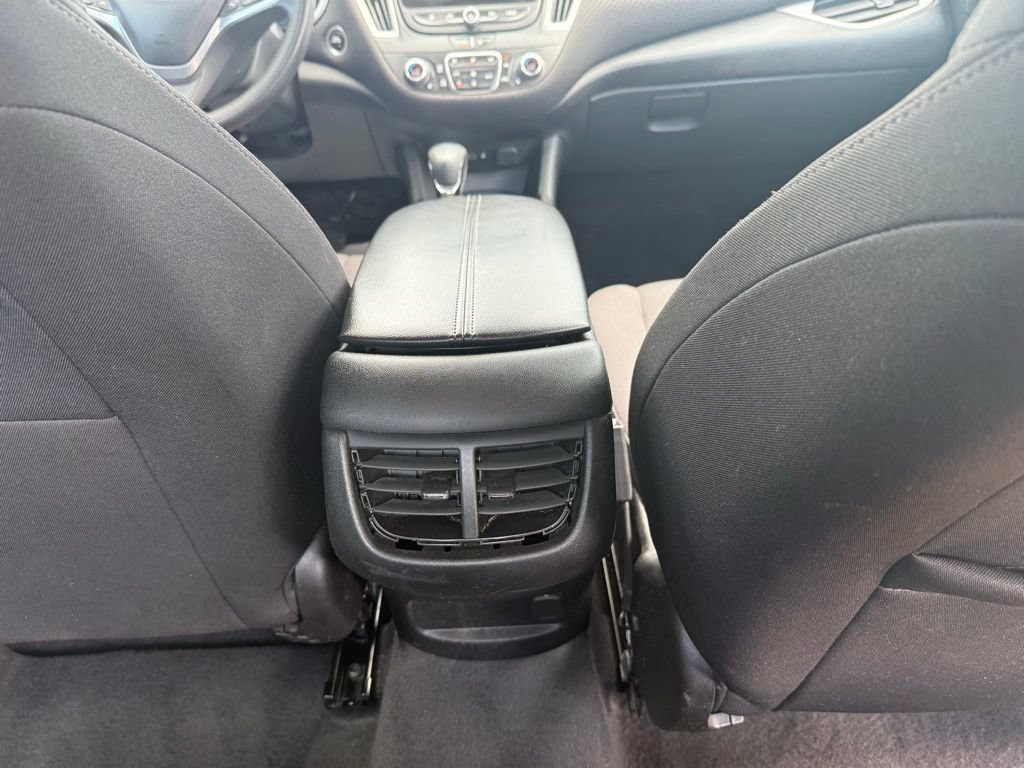 Used 2023 Chevrolet Malibu LT w/ Driver Confidence Package FWD image 16