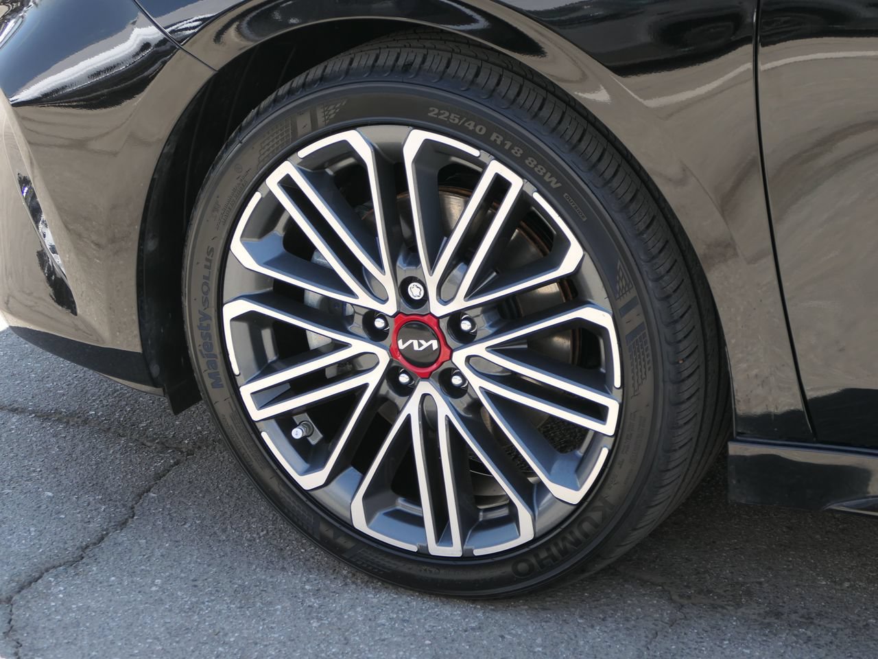 Used 2023 Kia Forte GT FWD image 9