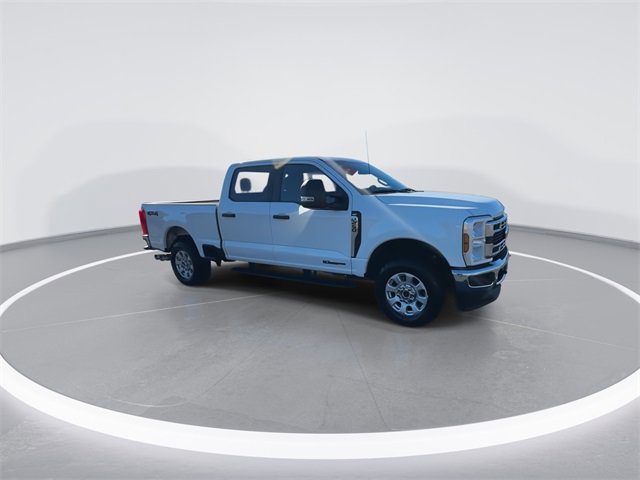 Used 2024 Ford F250 XLT image 2
