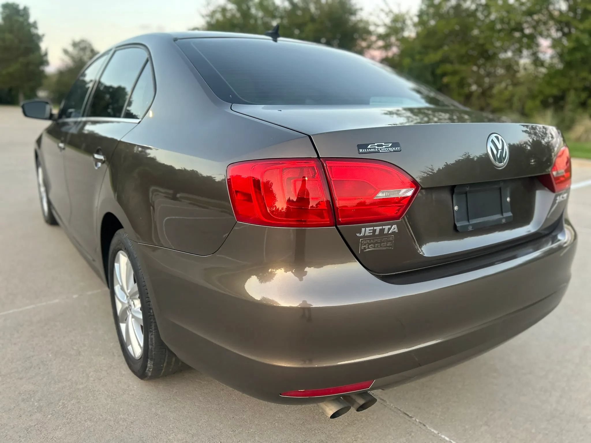 Used 2013 Volkswagen Jetta SE FWD image 8