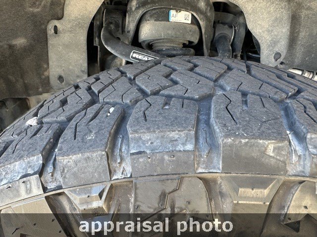 Used 2023 Ford F150 Lariat w/ Max Trailer Tow Package image 3