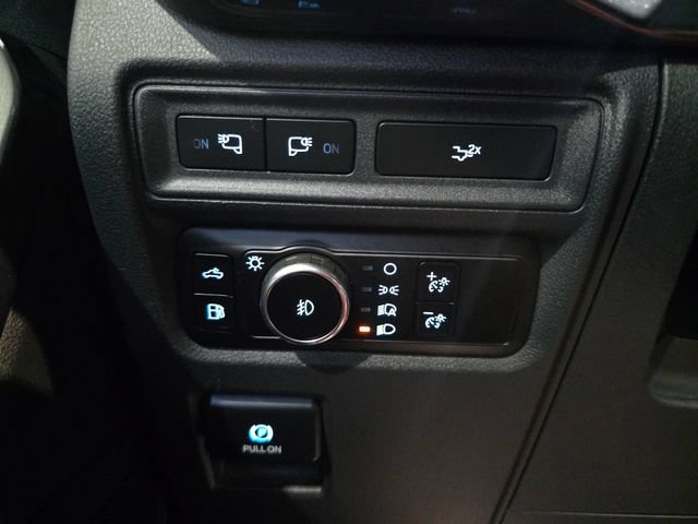 Used 2023 Ford F150 XLT w/ Equipment Group 302A High AWD/4WD image 18