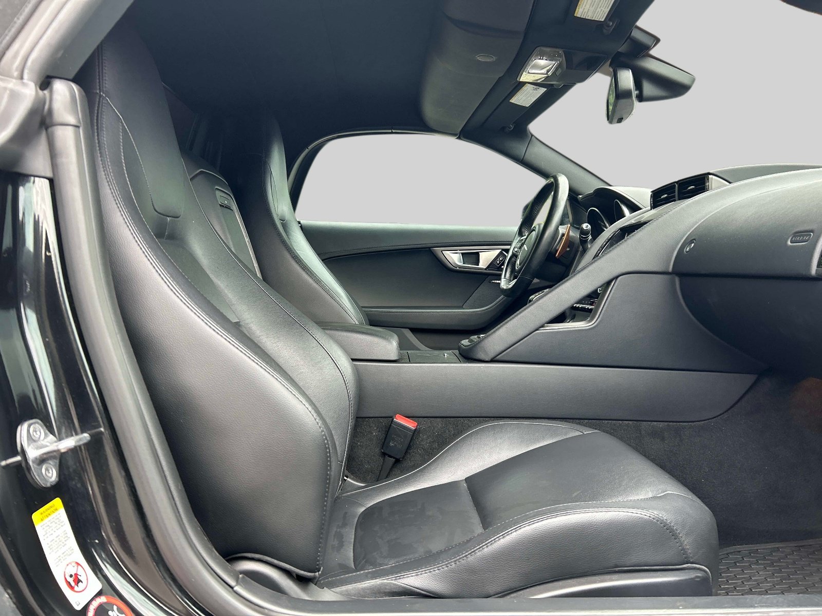 Used 2014 Jaguar F-TYPE S RWD image 17