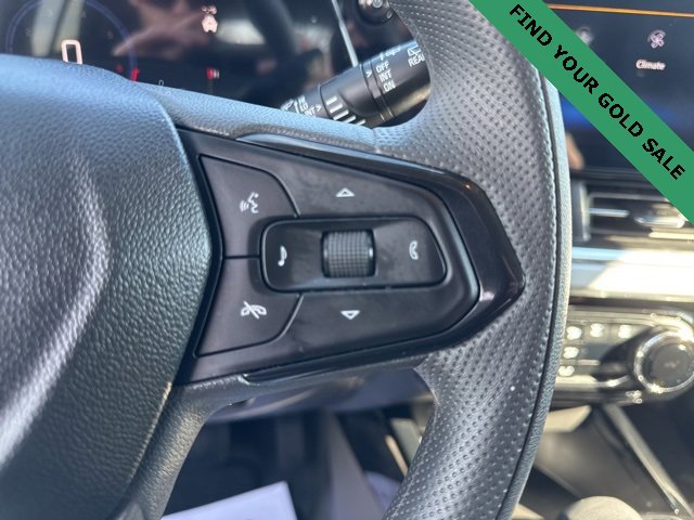 Used 2025 Chevrolet Trax LT image 16