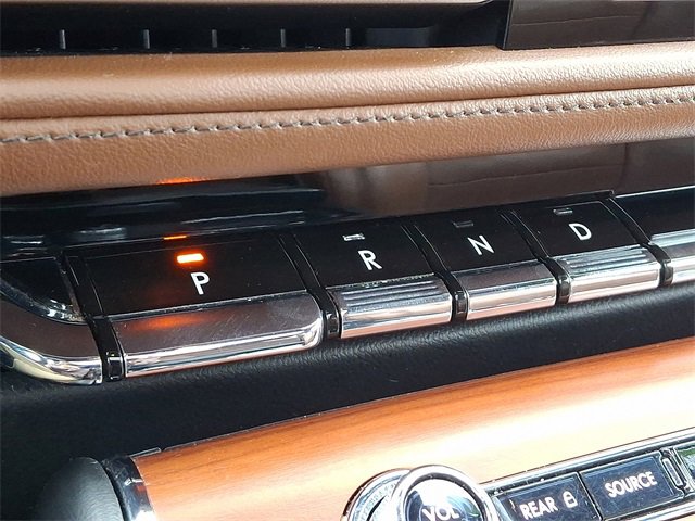 Used 2020 Lincoln Aviator Reserve w/ Equipment Group 201A AWD/4WD image 15