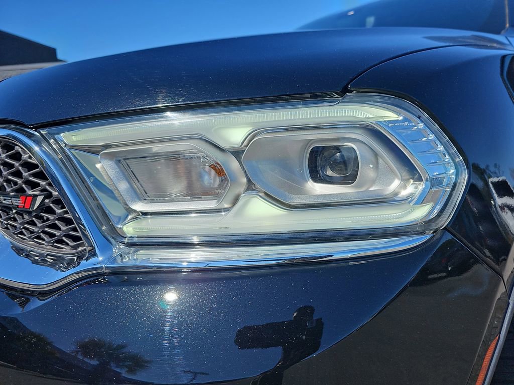 Used 2023 Dodge Durango SXT image 32
