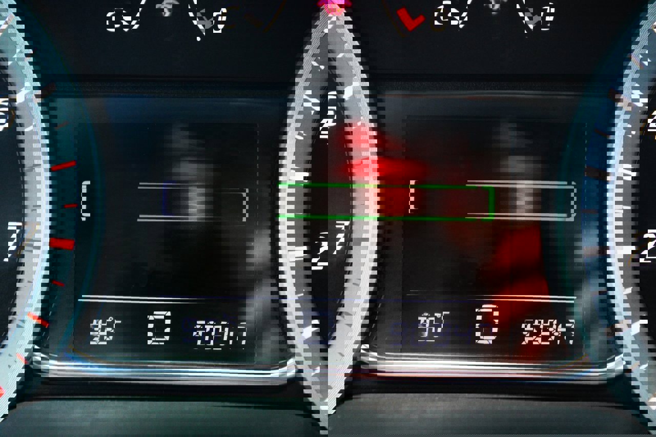 Used 2014 Nissan Sentra SV image 11