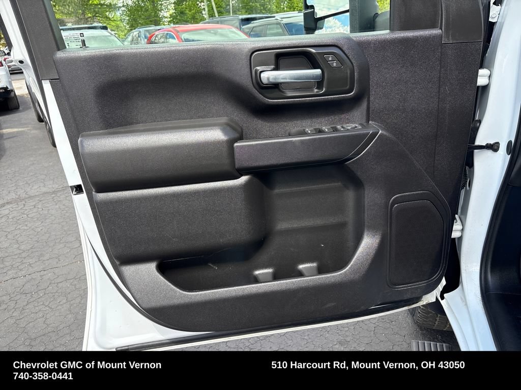 Used 2025 GMC Sierra 3500 Pro w/ 1SA Pro Safety Plus Package AWD/4WD image 24