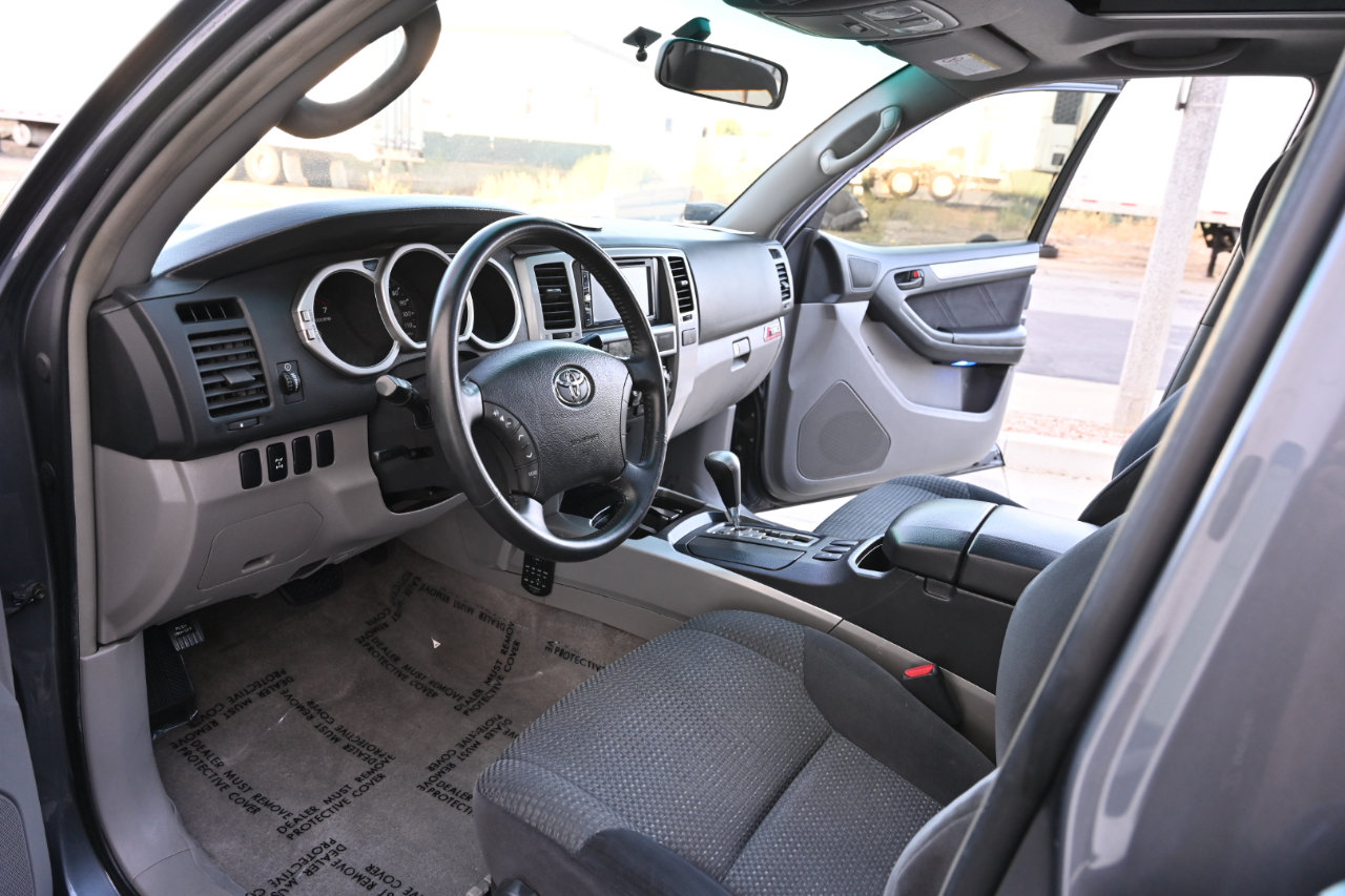 Used 2003 Toyota 4Runner Sport AWD/4WD image 11
