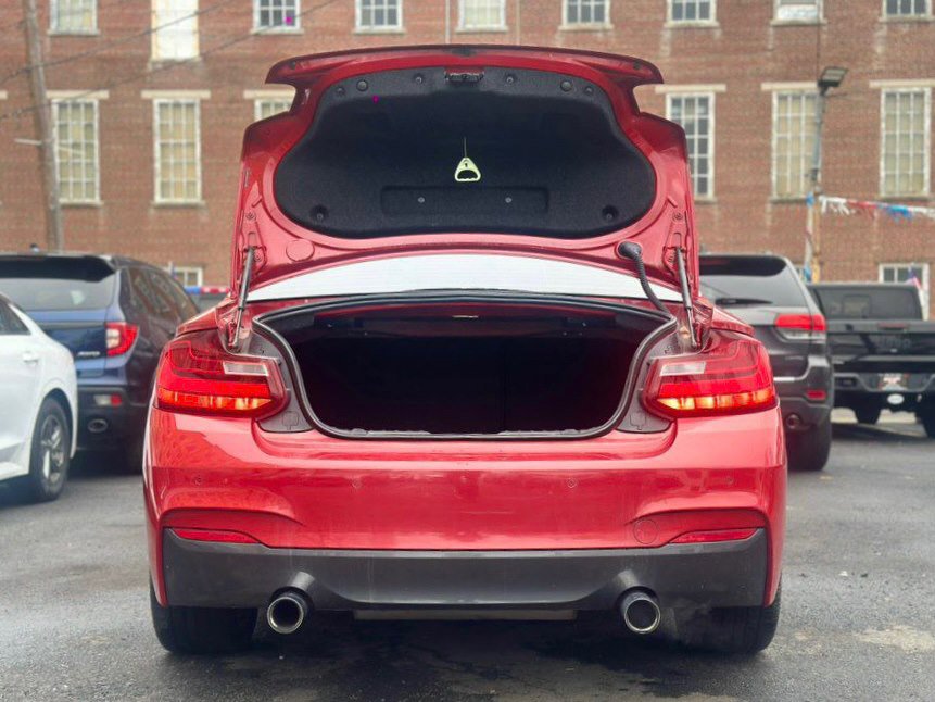 Used 2016 BMW M235i Coupe RWD image 15