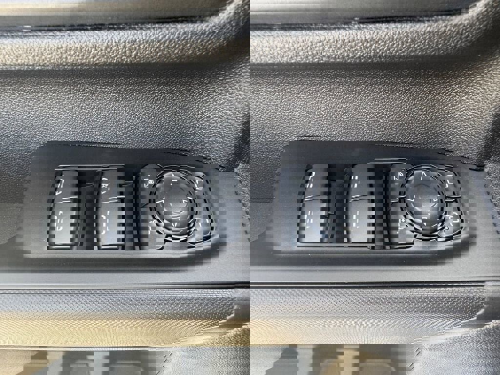 New 2026 GMC Sierra 2500 Pro w/ 1SA Pro Safety Plus Package image 18