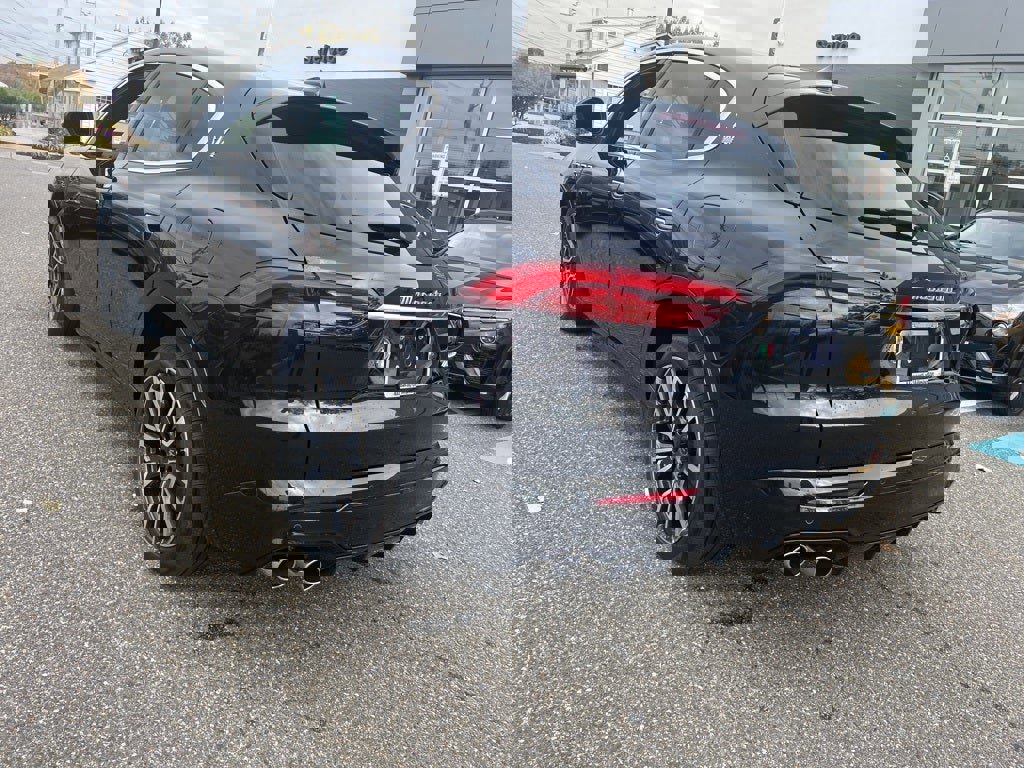 New 2025 Maserati Grecale GT image 8