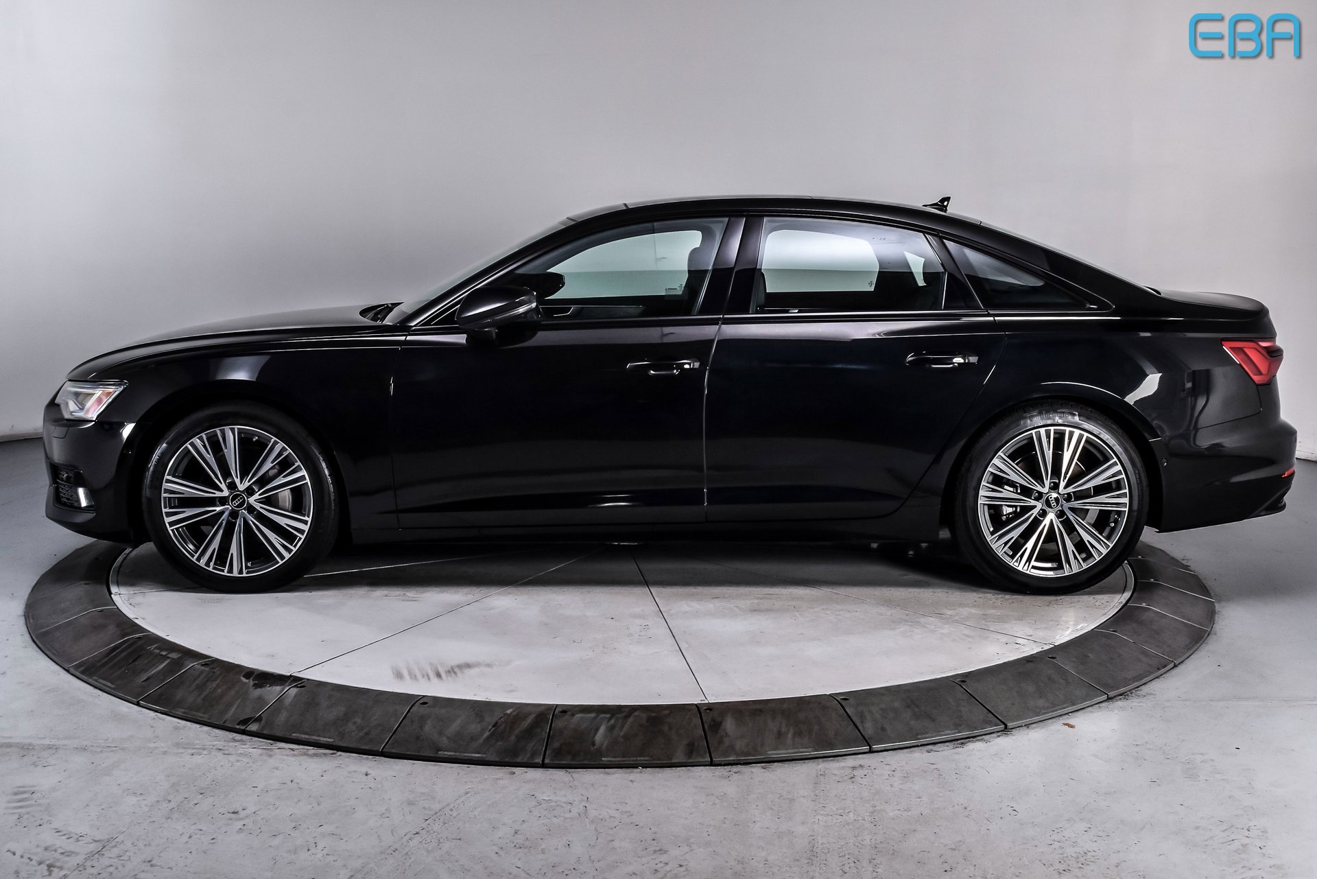 Used 2024 Audi A6 2.0T Premium w/ Convenience Package image 3