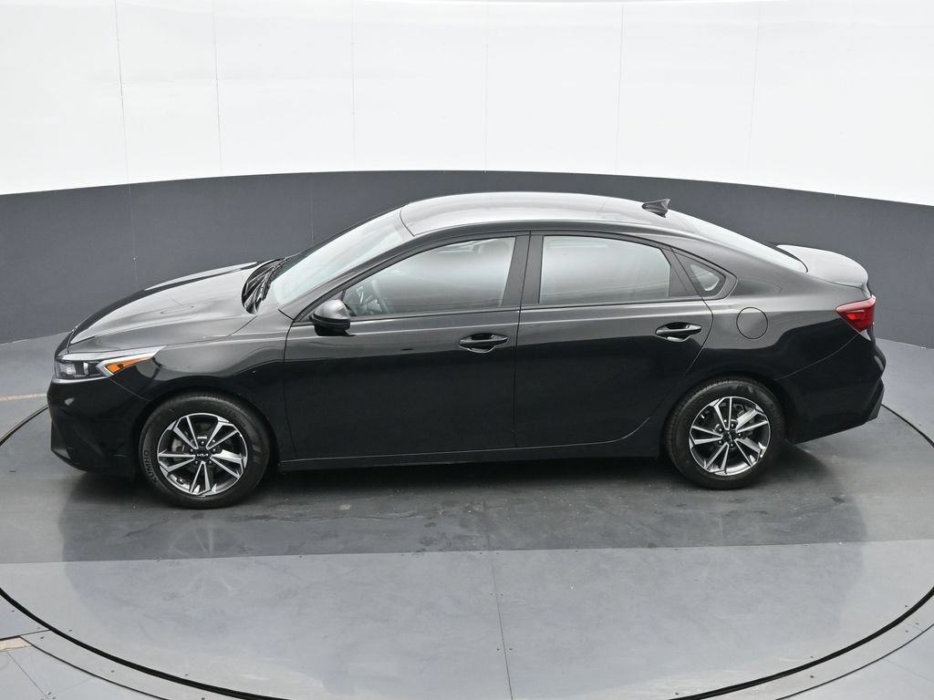 Used 2023 Kia Forte LXS FWD image 18