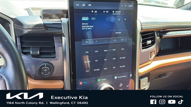 Used 2022 Ford Expedition Platinum AWD/4WD image 19