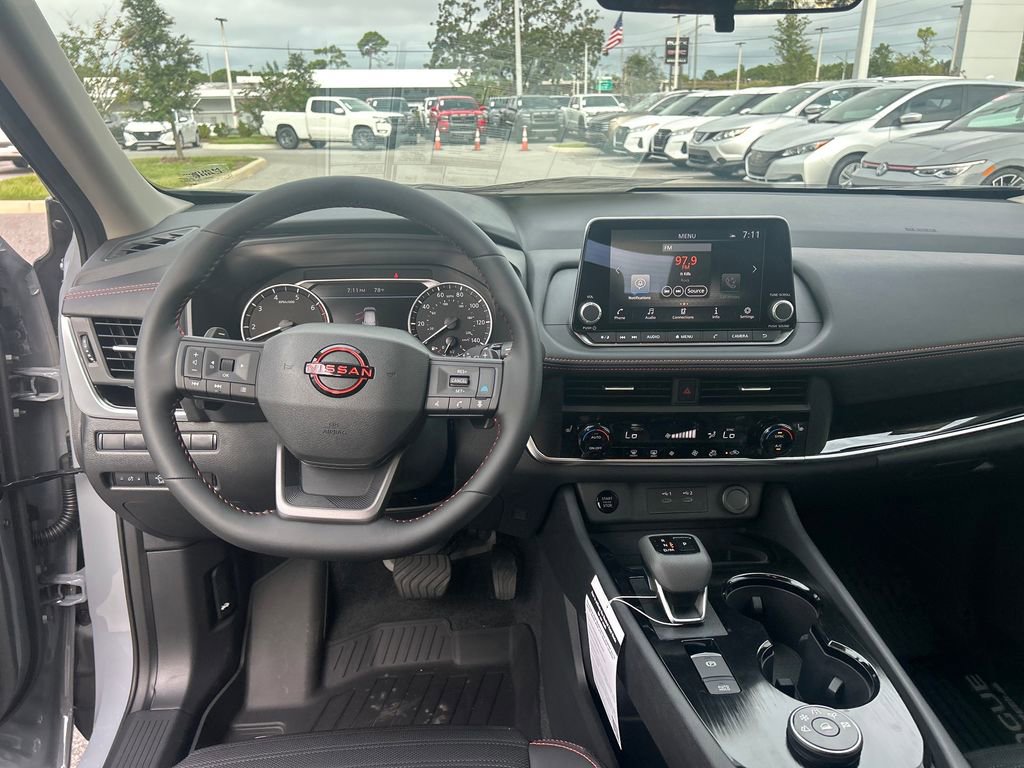 New 2026 Nissan Rogue SV image 28