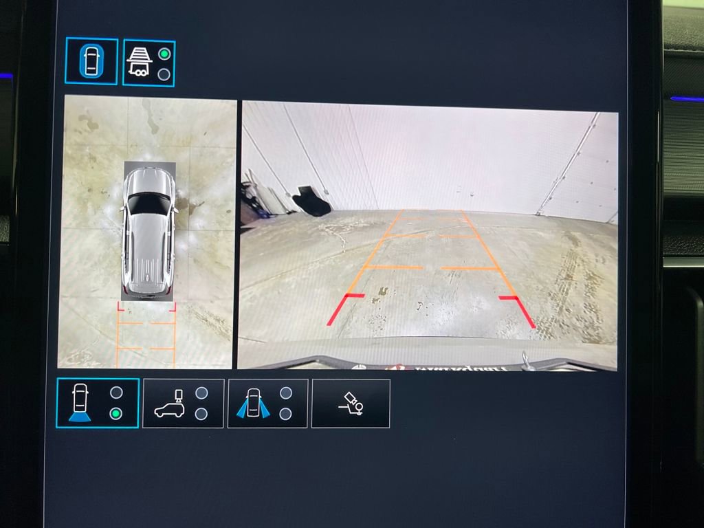 New 2026 GMC Acadia AT4 w/ LPO, Floor Liner Package image 13