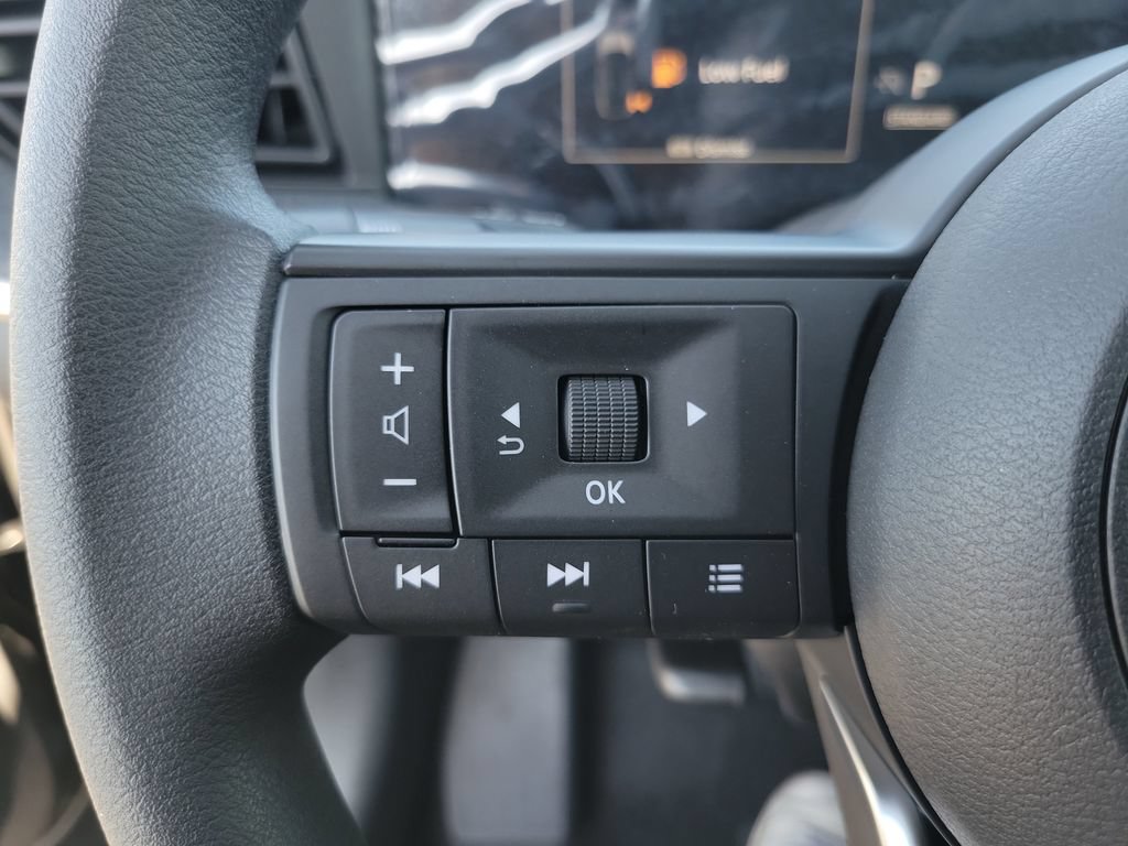 New 2026 Nissan Kicks S FWD image 7