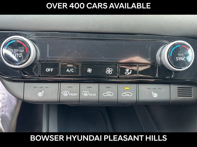 New 2026 Hyundai Elantra Limited FWD image 13