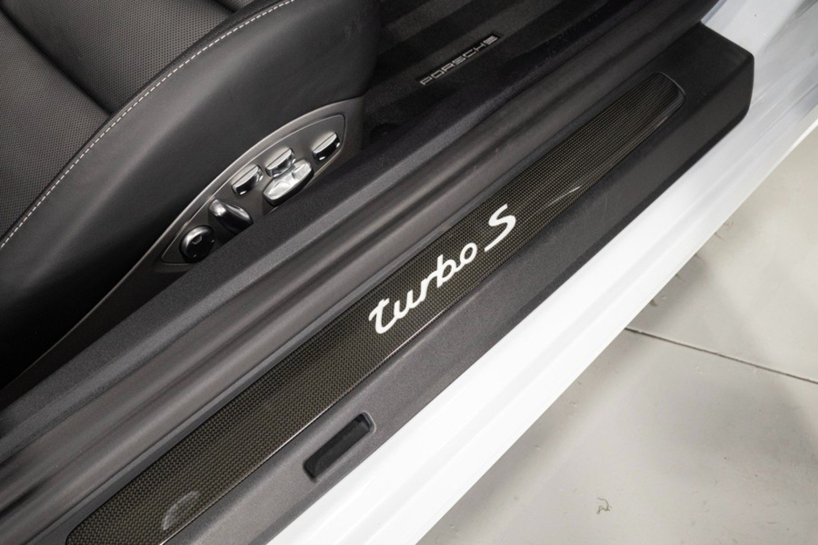 Used 2019 Porsche 911 Turbo S AWD/4WD image 46