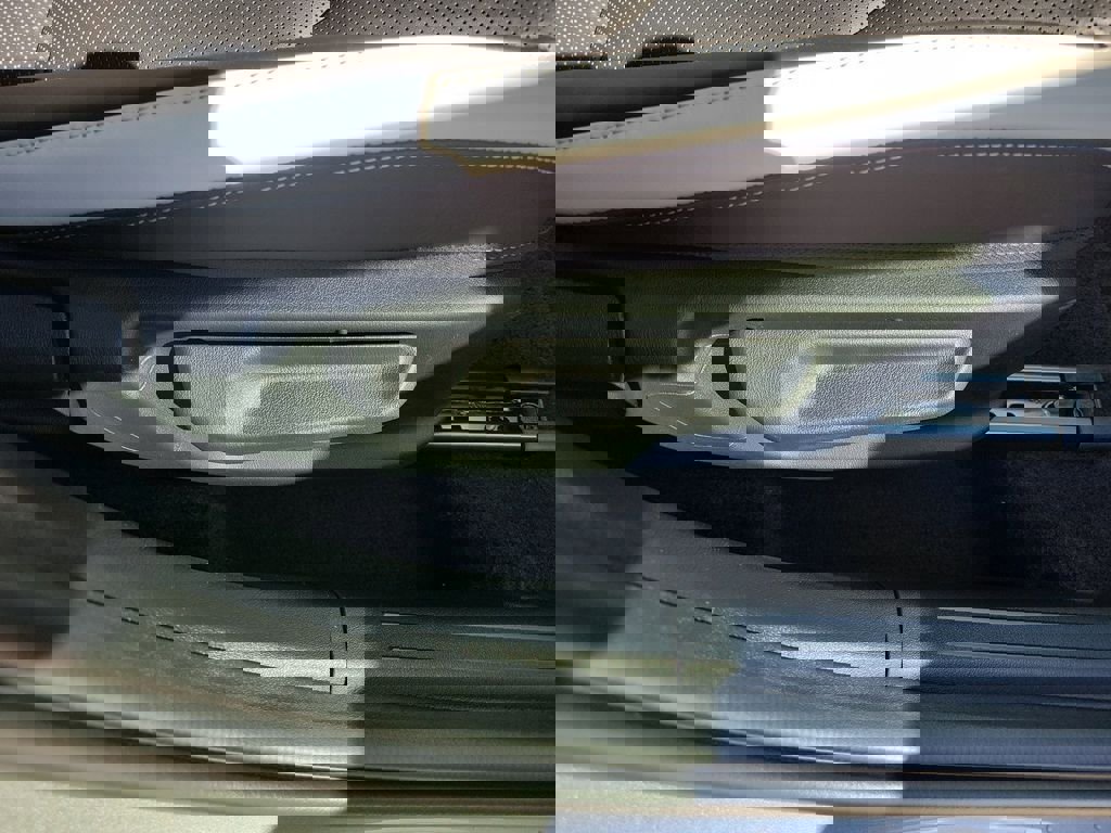 New 2026 Kia K4 GT-Line image 9