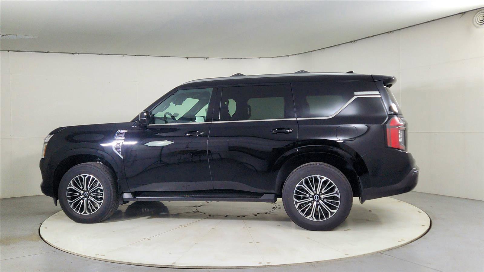 New 2026 Nissan Armada Platinum image 4