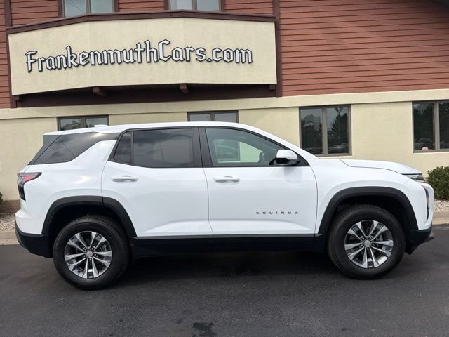 Used 2026 Chevrolet Equinox LT AWD/4WD image 7