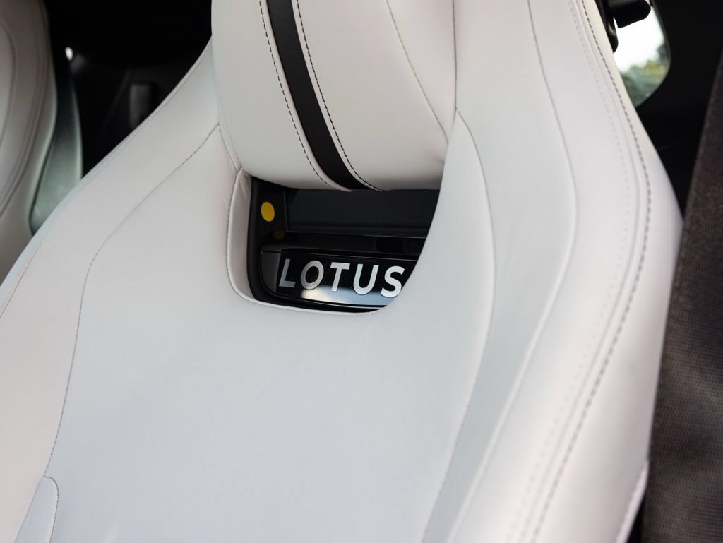 Used 2025 Lotus Emira RWD image 25