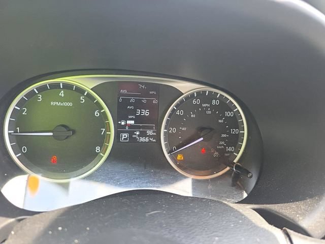 Used 2022 Nissan Kicks S FWD image 9