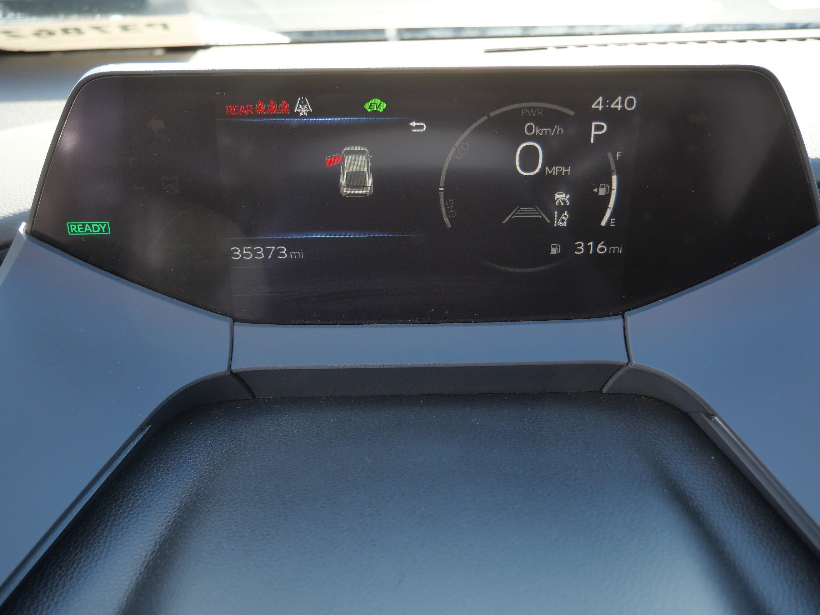 Used 2024 Toyota Prius LE FWD image 21